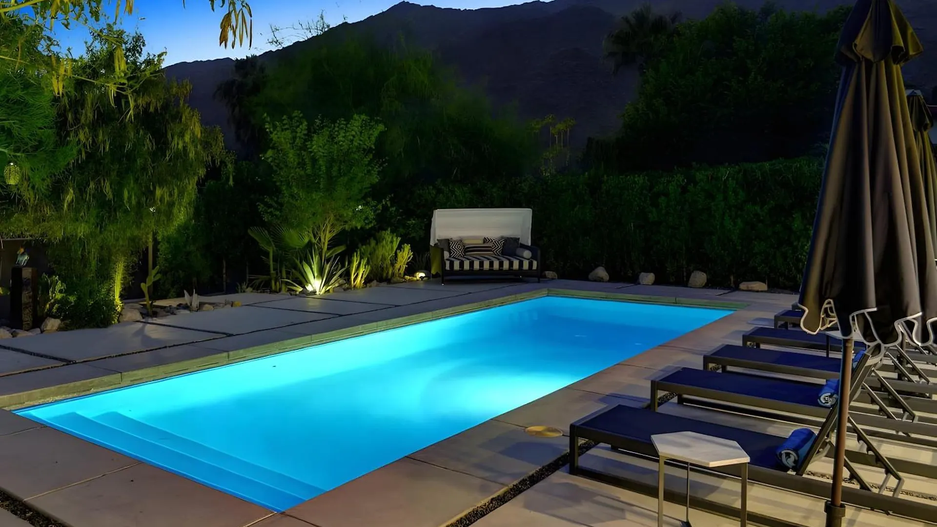 Palo Verde By Avantstay Lush Garden Home With Mountain View Pool Bbq Permit4791 Palm Springs Dom wakacyjny