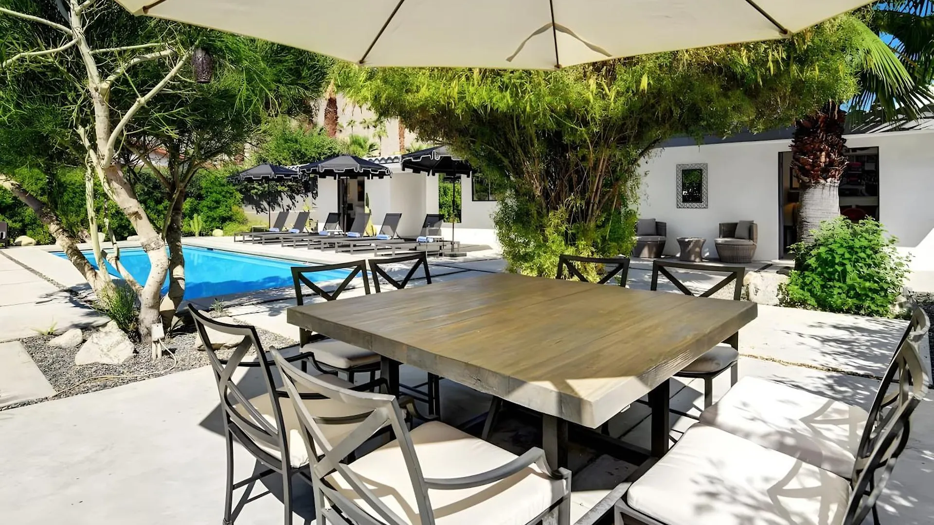 Dom wakacyjny Palo Verde By Avantstay Lush Garden Home With Mountain View Pool Bbq Permit4791 Palm Springs